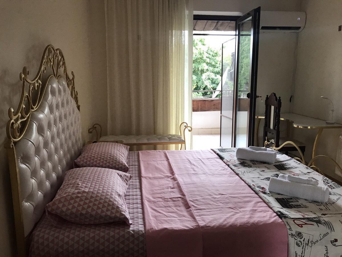 Rare House With Garden Villa Tbilisi Ngoại thất bức ảnh